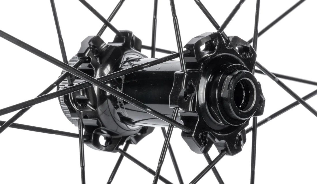 Roues SHIMANO Dura-Ace Disc 9270 carbone C36 12V Boyaux Pro Bike Stock